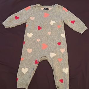 BabyGap Gray (Sweater Material) Onsie, Size 6-12 Months